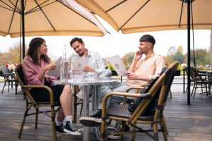 Terraza con parasol